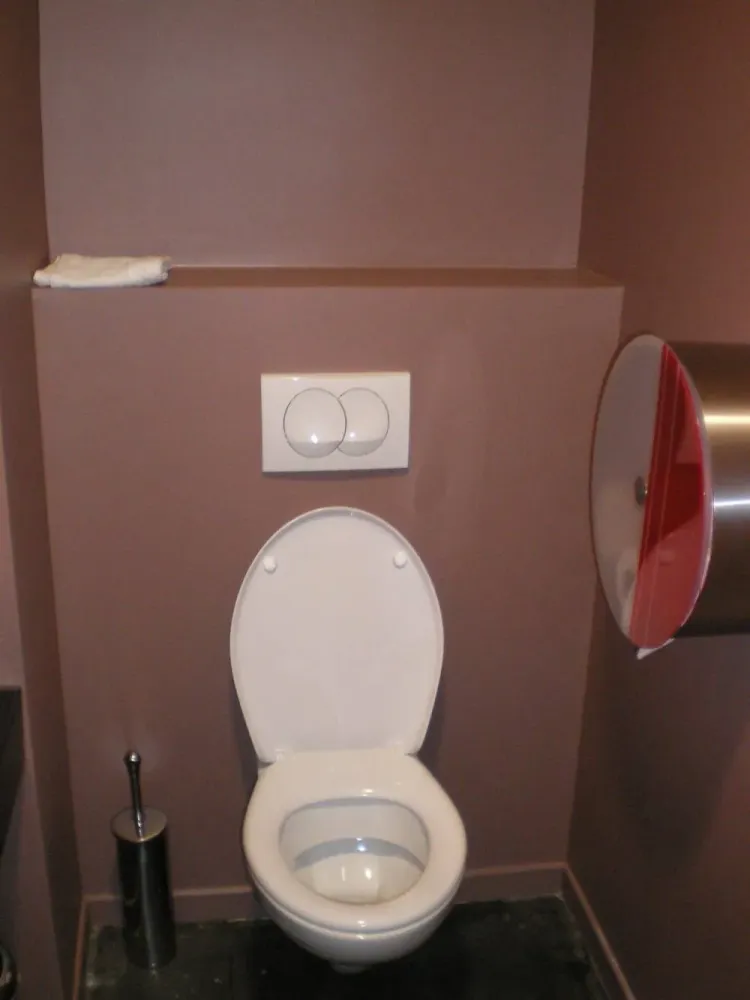 WC suspendu à La Fouillouse